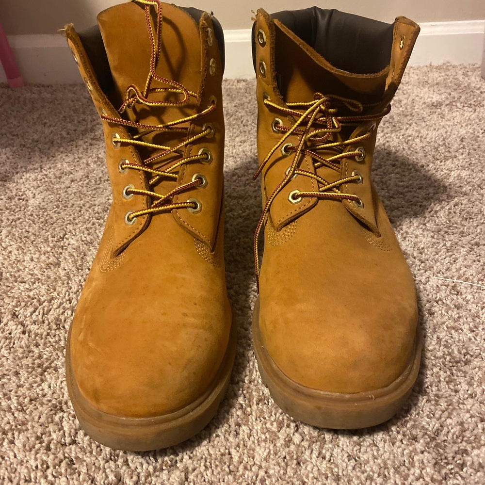 Used Timberland boots